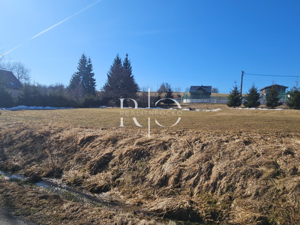 Pozemok Pre Rodinný Dom | Žiar nad Hronom – Obrázok 1