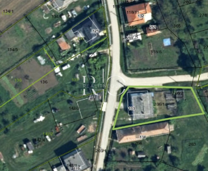 Budova na predaj obec Ľubá - okres Nové Zámky