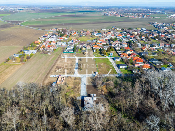 Stavebný Pozemok | Senec – Obrázok 1