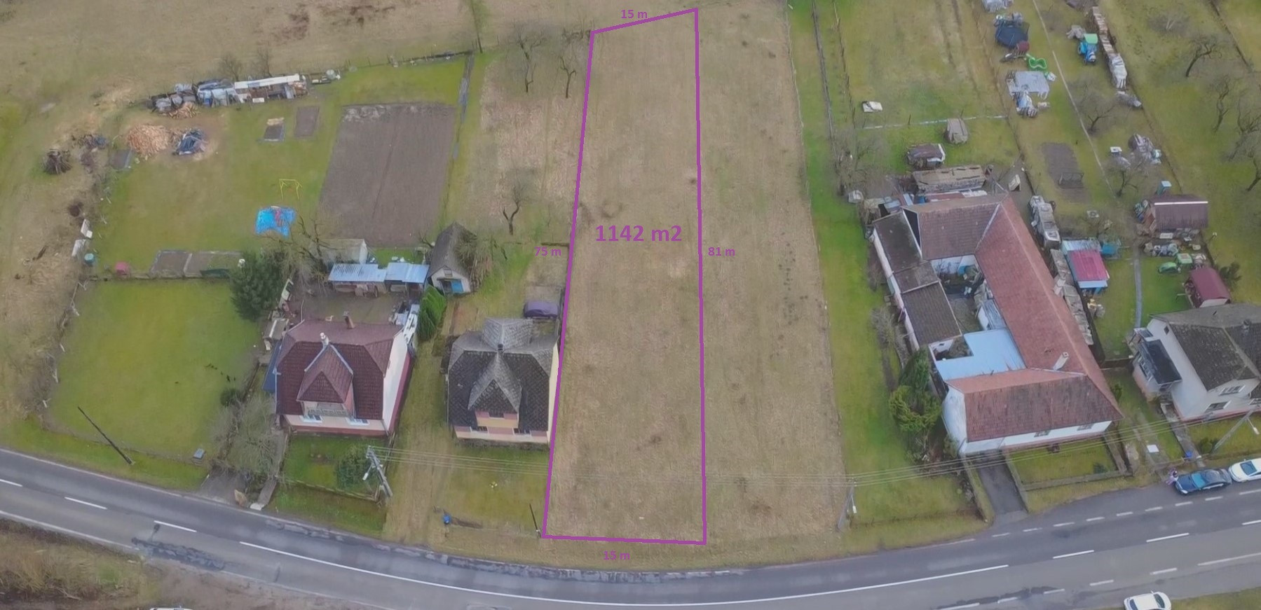 Na predaj stavebný pozemok o výmere 1142 m2 v k. ú. Horné Srnie, okres Trenčín