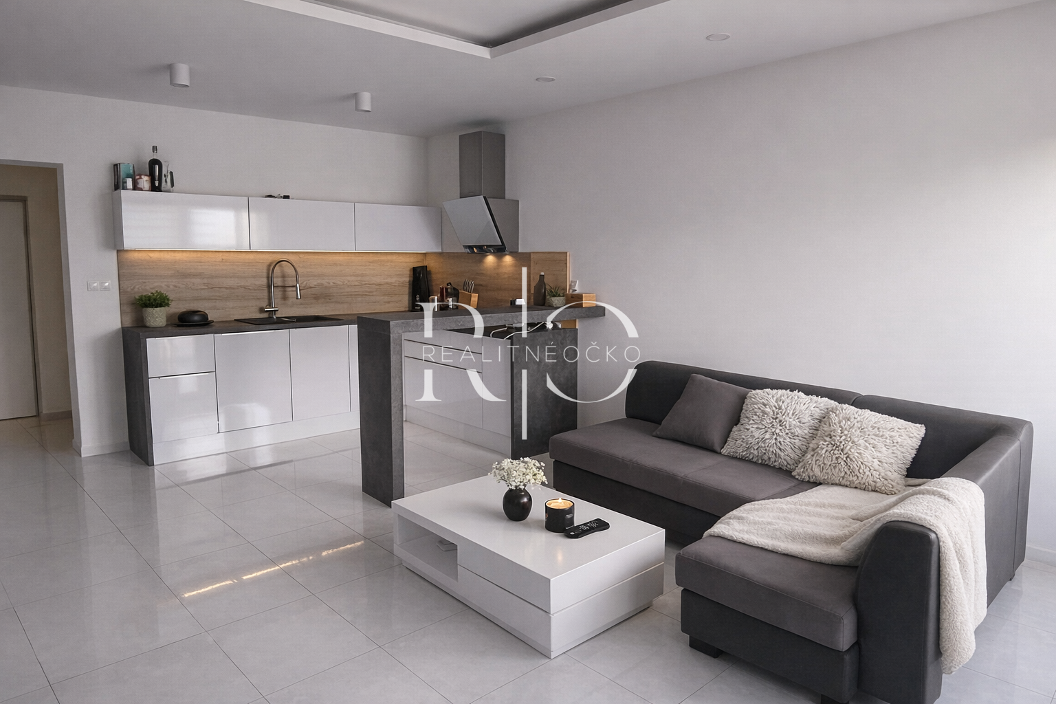 Na predaj 3-izbový byt v budove Europalace, Žilina-Vlčince