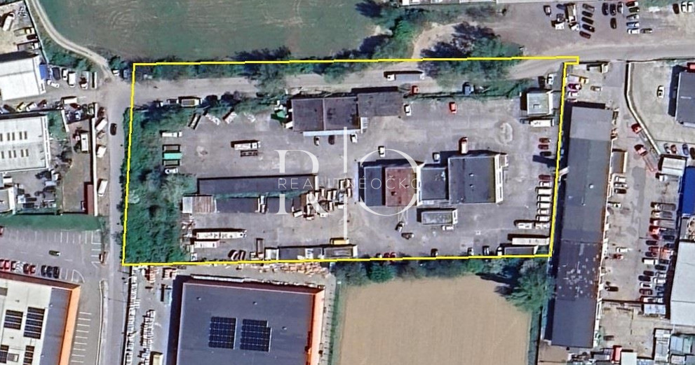 Na predaj priemyselný areál-13 516 m²,Trenčín-časť Záblatie