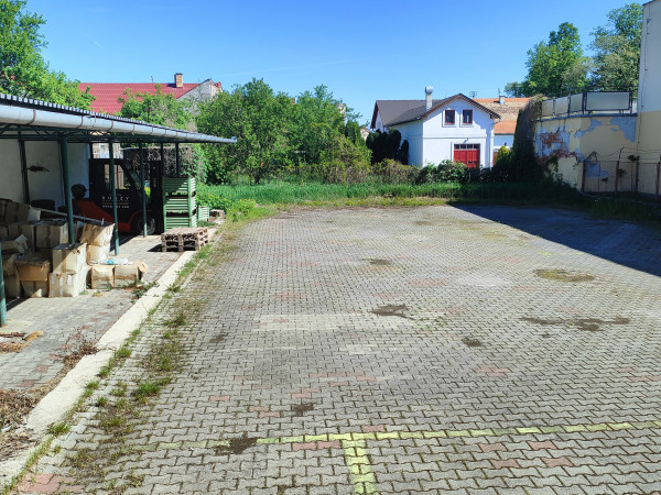 Komerčný Objekt | Lučenec – Obrázok 1