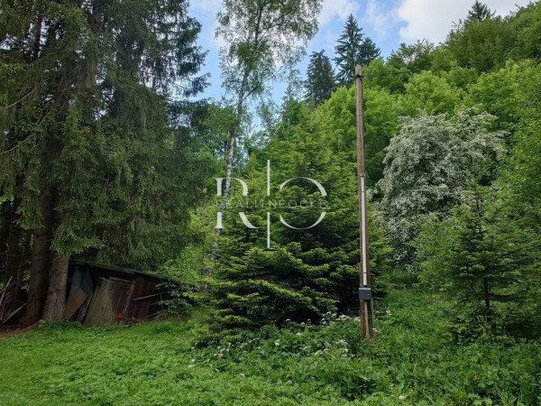 Pozemok Pre Rodinný Dom | Žiar nad Hronom – Obrázok 1