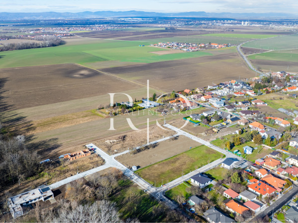 Stavebný Pozemok | Senec – Obrázok 1