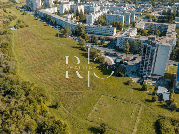 Stavebný Pozemok | Žiar nad Hronom – Obrázok 1