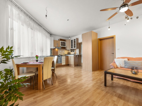 Trojizbový Apartmán | Bratislava II – Obrázok 1