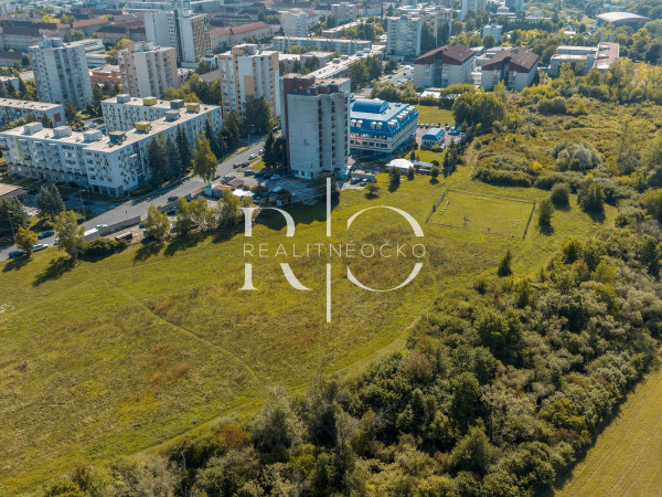 Stavebný Pozemok | Žiar nad Hronom – Obrázok 1