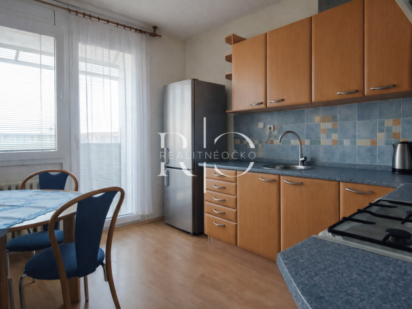 Trojizbový Byt | Levice – Obrázok 1