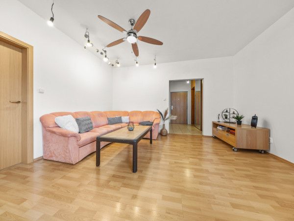 Trojizbový Apartmán | Bratislava II – Obrázok 1