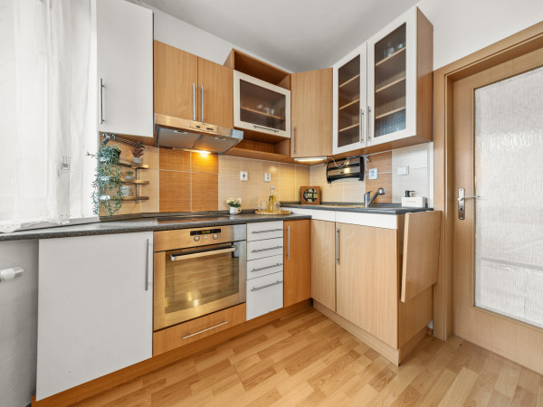 Trojizbový Apartmán | Bratislava II – Obrázok 1